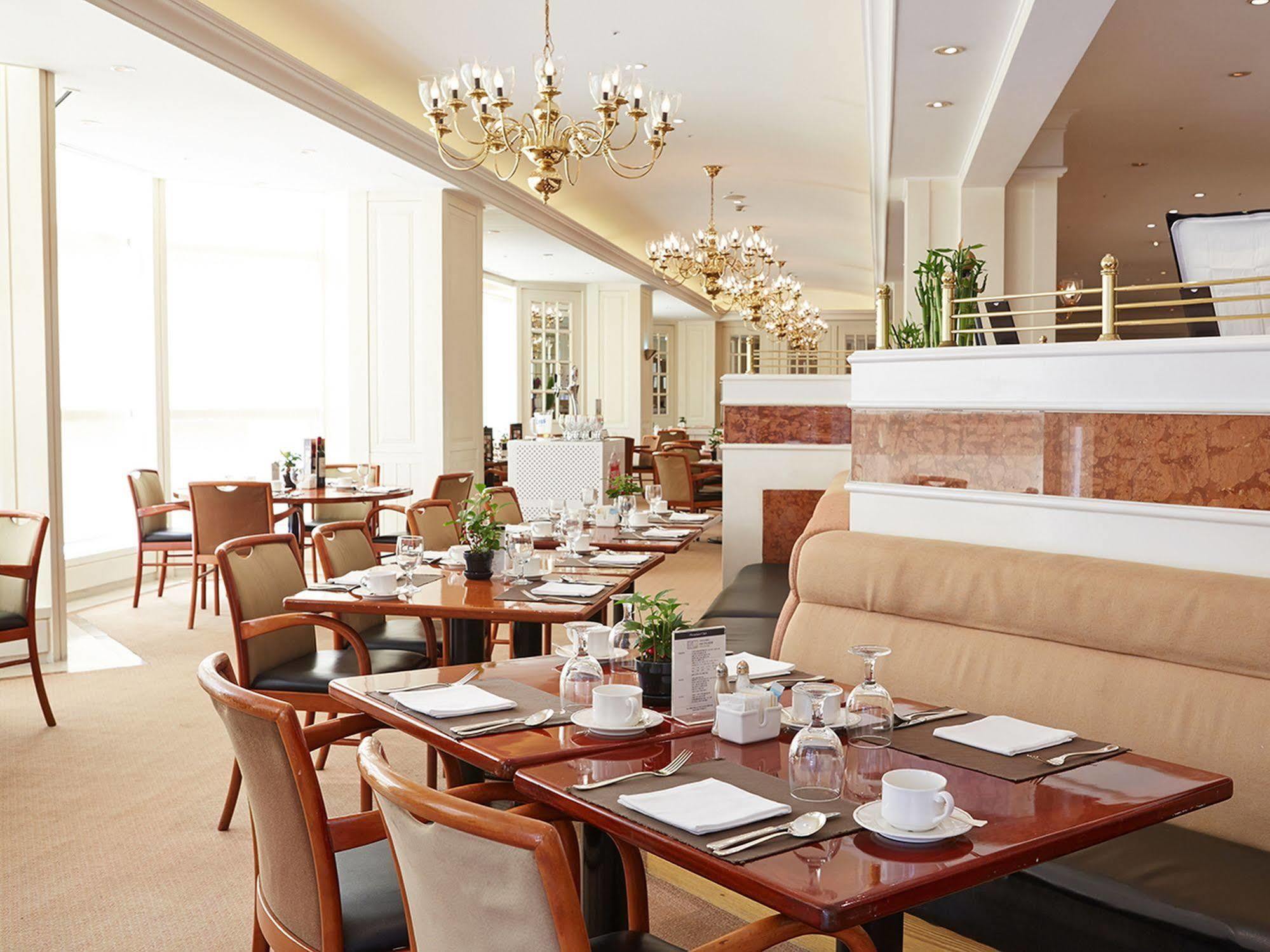 Grand Hotel 4*